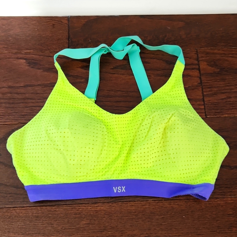 Victoria secret sports bra